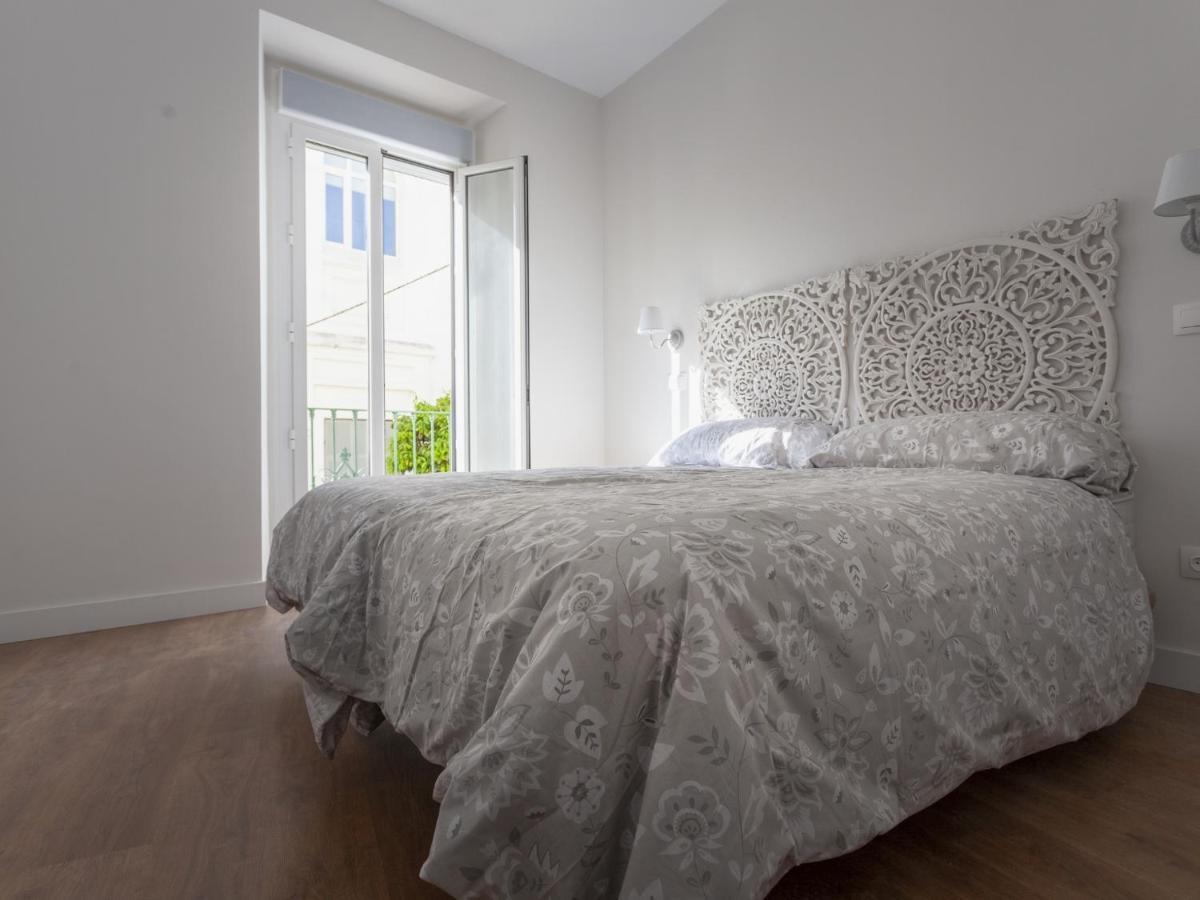 Rd Aparcamiento Incluido Triana Luminoso Comodo Apartamento 2Bd 2Bth — Fotos 1